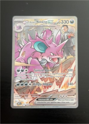 Team Rocket's Nidoking ex graded 8.5