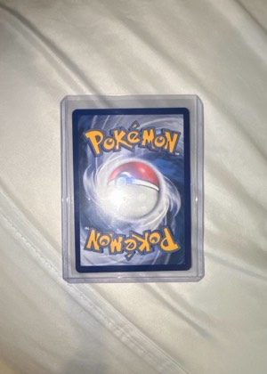 Pikachu ex graded 8