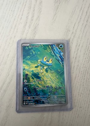 Froakie, graded 8.5