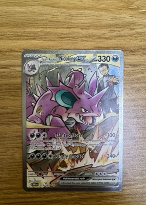 Team Rocket's Nidoking ex graded 9.5