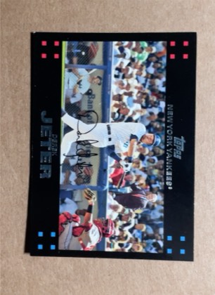 Derek Jeter graded 8