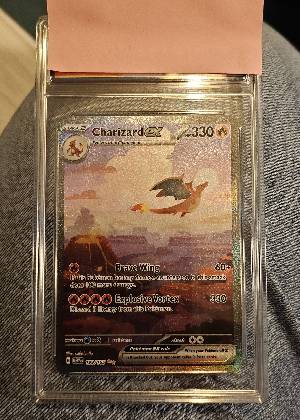 Charizard ex - 199/165 graded 9