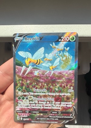 Beedrill V (Alternate Full Art), graded 9.0