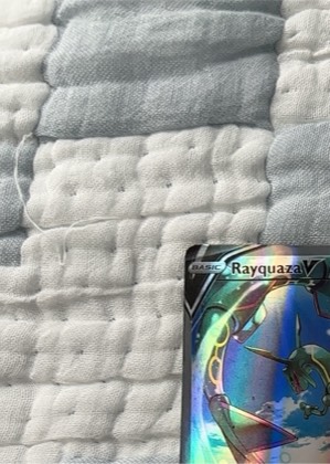 Rayquaza V, graded 9.0