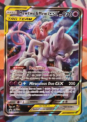 Mewtwo & Mew GX, graded 9.5