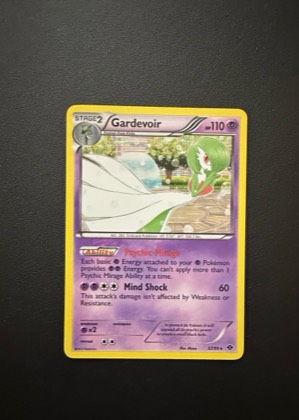Gardevoir, graded 8.0