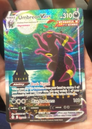 Umbreon VMAX, graded 8.0