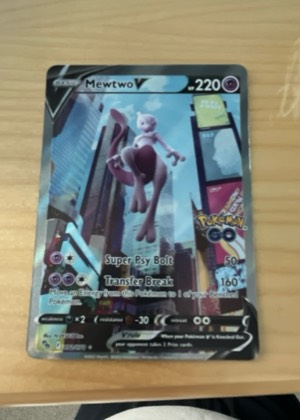 Mewtwo V, graded 9.0