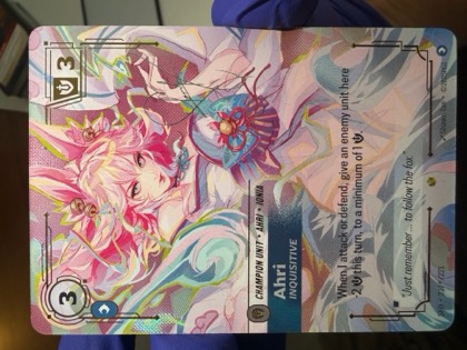 Ahri - Inquisitive (Signature), graded 9.0