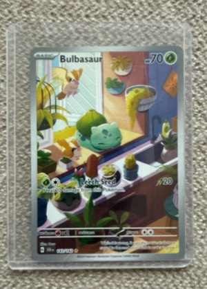 Bulbasaur (Holo Common), graded 8.0