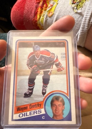 Wayne Gretzky, graded 8.5