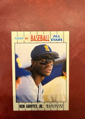 Ken Griffey, Jr., graded 9.0