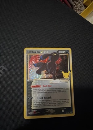 Umbreon (Delta Species), graded 8.0