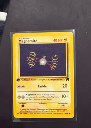 Magnemite, graded 8.5