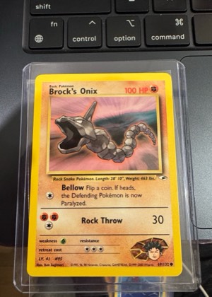 Brock's Onix (69), graded 7.5