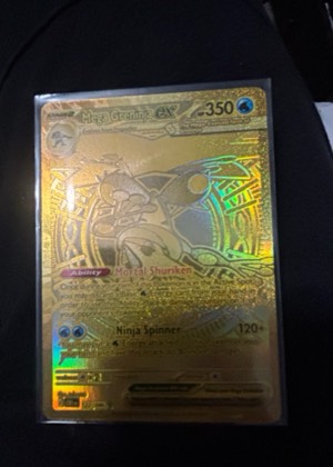 Mega Sharpedo ex graded 8