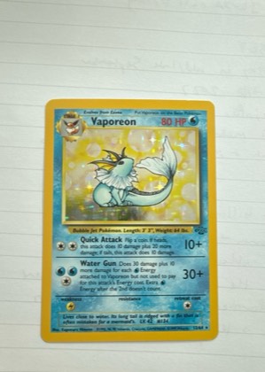 Vaporeon (12) graded 9