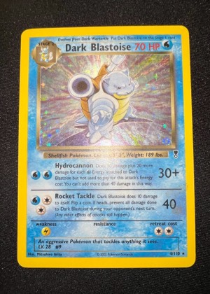 Dark Blastoise, graded 7.5