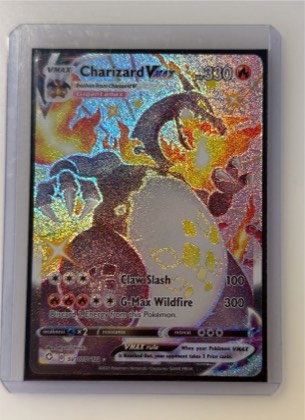 Charizard VMAX, graded 5.5