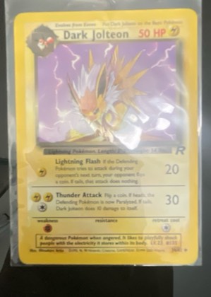 Dark Jolteon, graded 9.0
