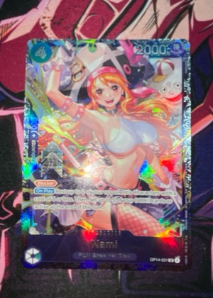 Nami (Alternate Art), graded 8.5