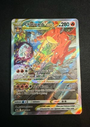 Charizard VSTAR - SWSH262 graded 9