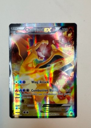 Charizard EX - XY121 graded 9