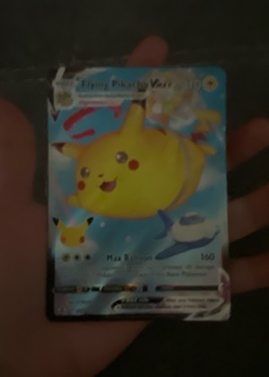Flying Pikachu VMAX graded 7