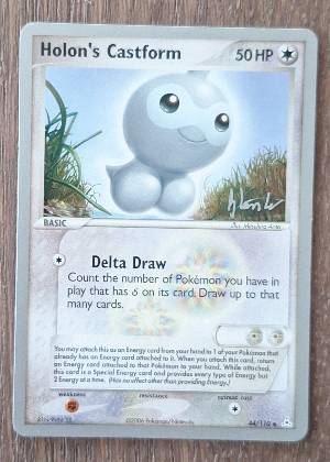 Holon's Castform, graded 9.0