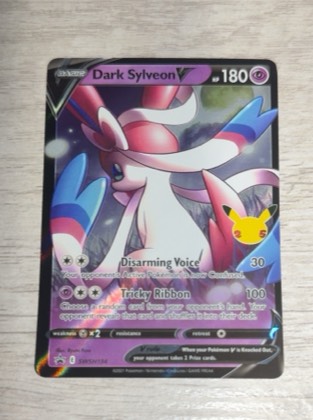 Dark Sylveon V - SWSH134 graded 8