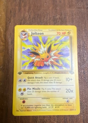 Jolteon (20), graded 7.0