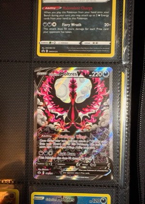 Galarian Moltres V (Alternate Full Art), graded 9.0