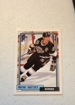 Wayne Gretzky, graded 8.5