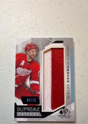 2014-15 SP Game Used Supreme Patches Niklas Kronwall, graded 8.5