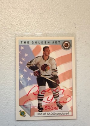 Bobby Hull, graded 8.5