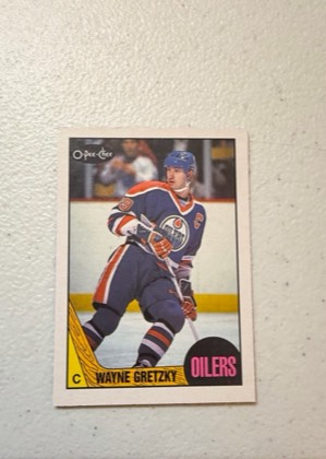 Wayne Gretzky, graded 8.5