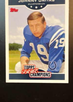 Johnny Unitas, graded 9.0