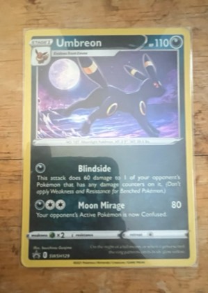 Umbreon - SWSH129, graded 8.5