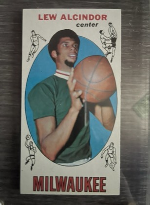 Lew Alcindor, graded 8.0