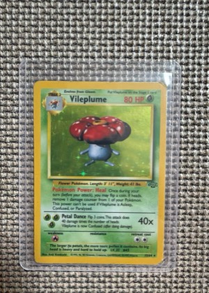 Vileplume, graded 9.0