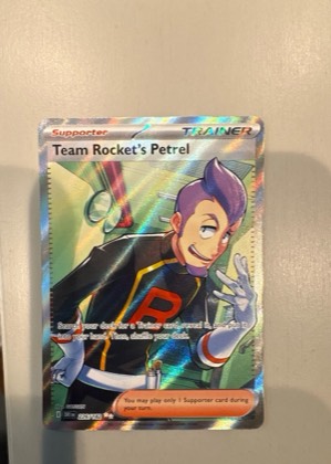 Team Rocket's Petrel, graded 9.0
