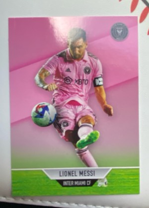 Lionel Messi, graded 9.0