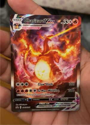 Charizard VMAX - SWSH261, graded 8.5