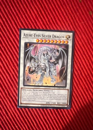 Azure-Eyes Silver Dragon, graded 9.0