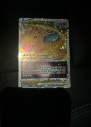 Dragonite V graded 8