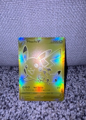 Pikachu V - SWSH145 graded 9