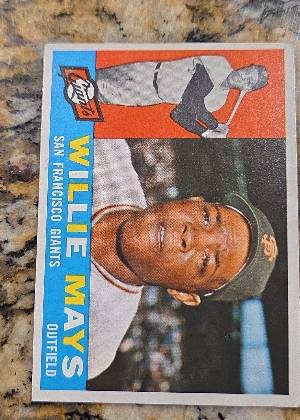 Willie Mays graded 8