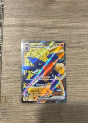 Cynthia's Garchomp ex, graded 2.5