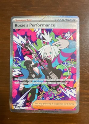 Roxie's Performance - 121/086 graded 9