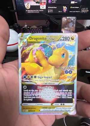 Dragonite VSTAR - SWSH236, graded 9.0